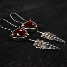 Load image into Gallery viewer, Spear Earrings