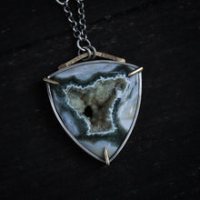 Load image into Gallery viewer, Crystal Cove Necklace