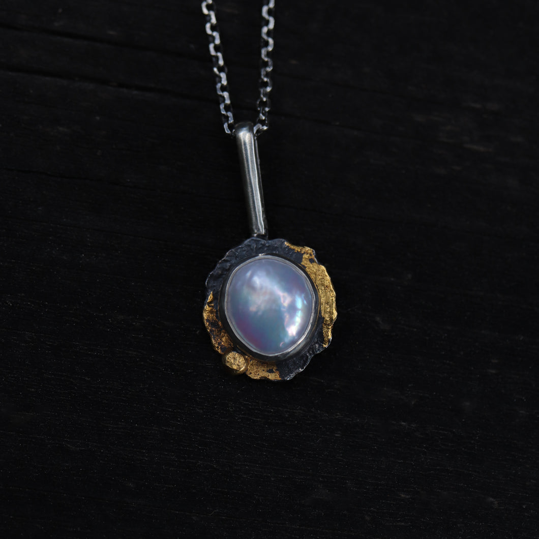 Siren Pendant C